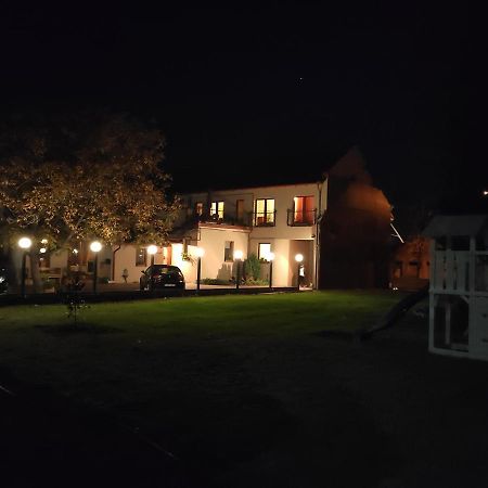 LuDo Apartman Hotel & Spa Makó Exterior foto